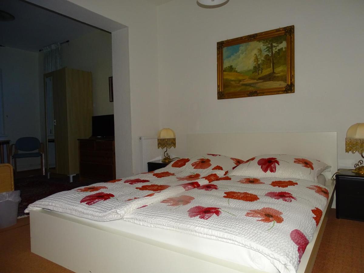 Gasthof Blaues Haus Hotel Bastorf Phòng bức ảnh