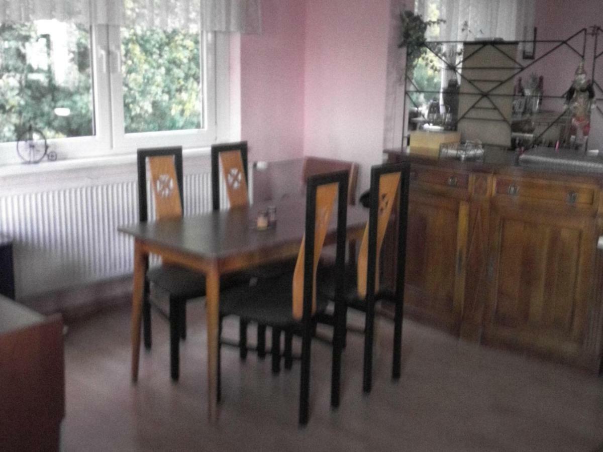 Gasthof Blaues Haus Hotel Bastorf Ngoại thất bức ảnh